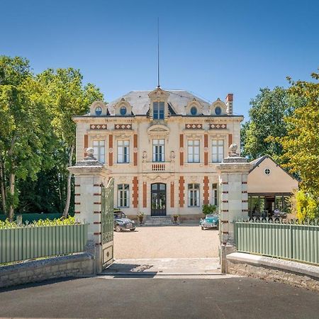 Appartement Du Chateau De La Caillerie Avoine Екстериор снимка