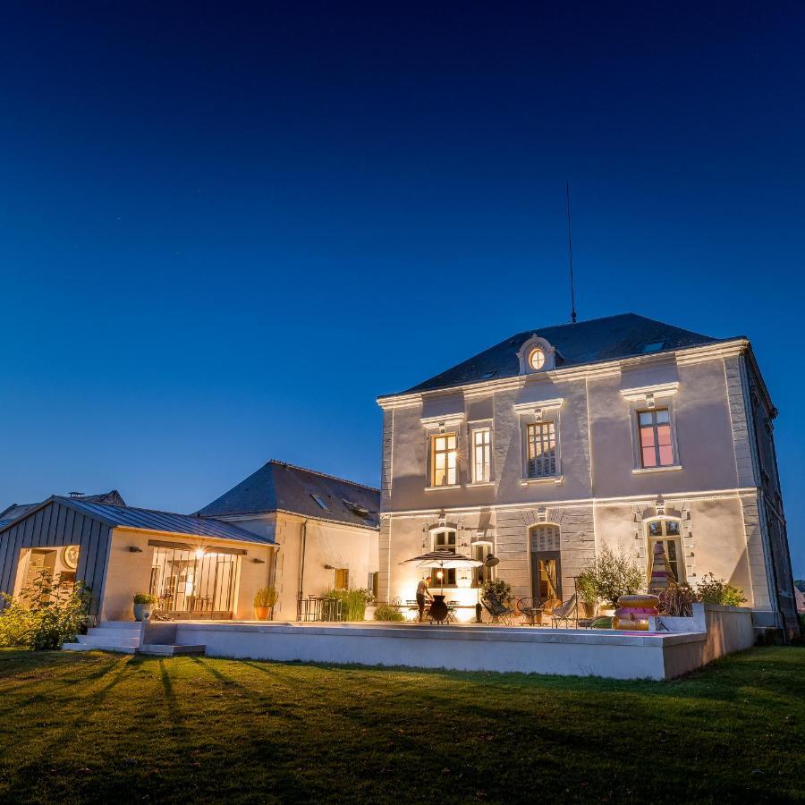 Appartement Du Chateau De La Caillerie Avoine Екстериор снимка